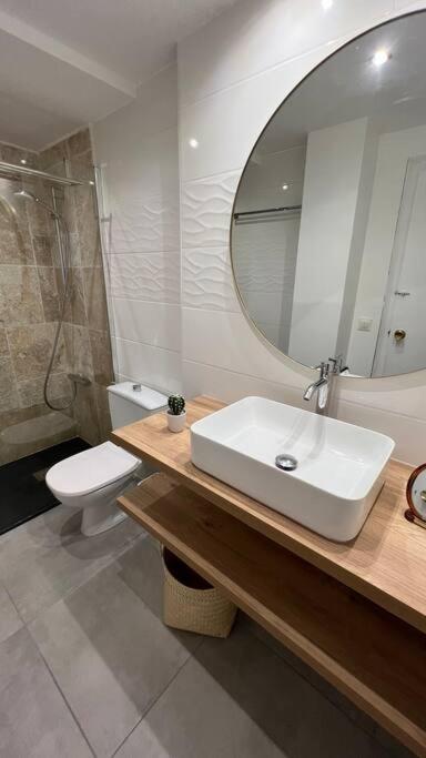 Apartamento Tres Habitaciones Con Vistas Al Mar En Roses Ngoại thất bức ảnh