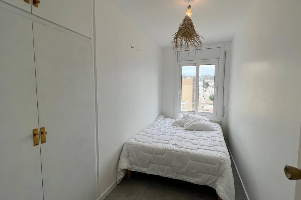 Apartamento Tres Habitaciones Con Vistas Al Mar En Roses Ngoại thất bức ảnh