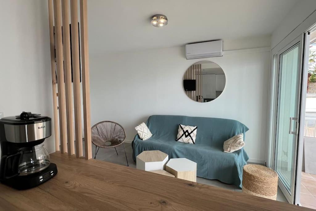 Apartamento Tres Habitaciones Con Vistas Al Mar En Roses Ngoại thất bức ảnh