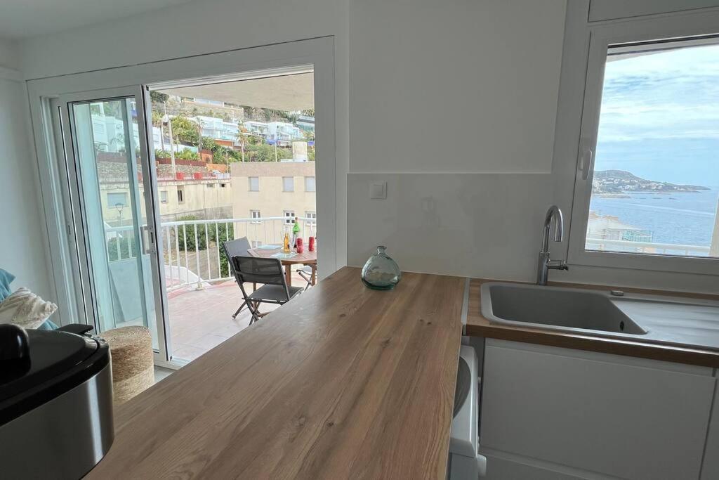 Apartamento Tres Habitaciones Con Vistas Al Mar En Roses Ngoại thất bức ảnh