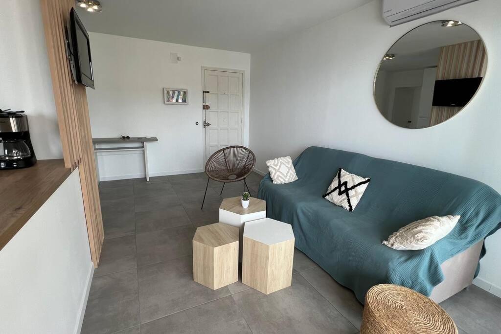 Apartamento Tres Habitaciones Con Vistas Al Mar En Roses Ngoại thất bức ảnh