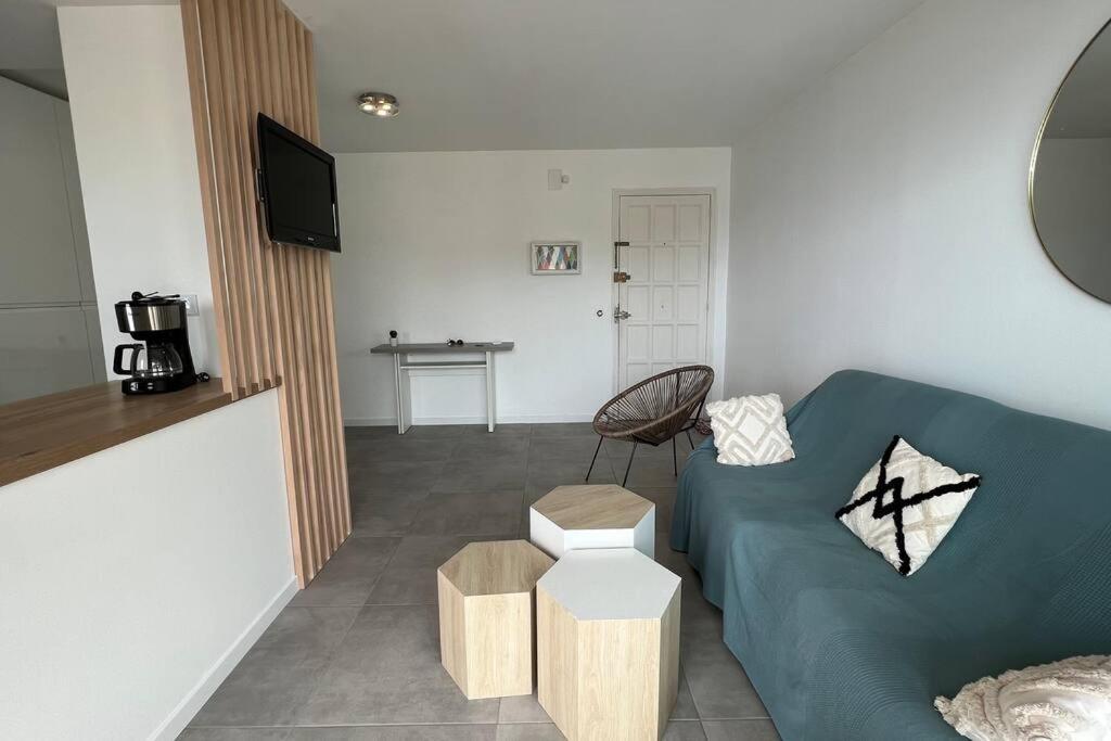 Apartamento Tres Habitaciones Con Vistas Al Mar En Roses Ngoại thất bức ảnh